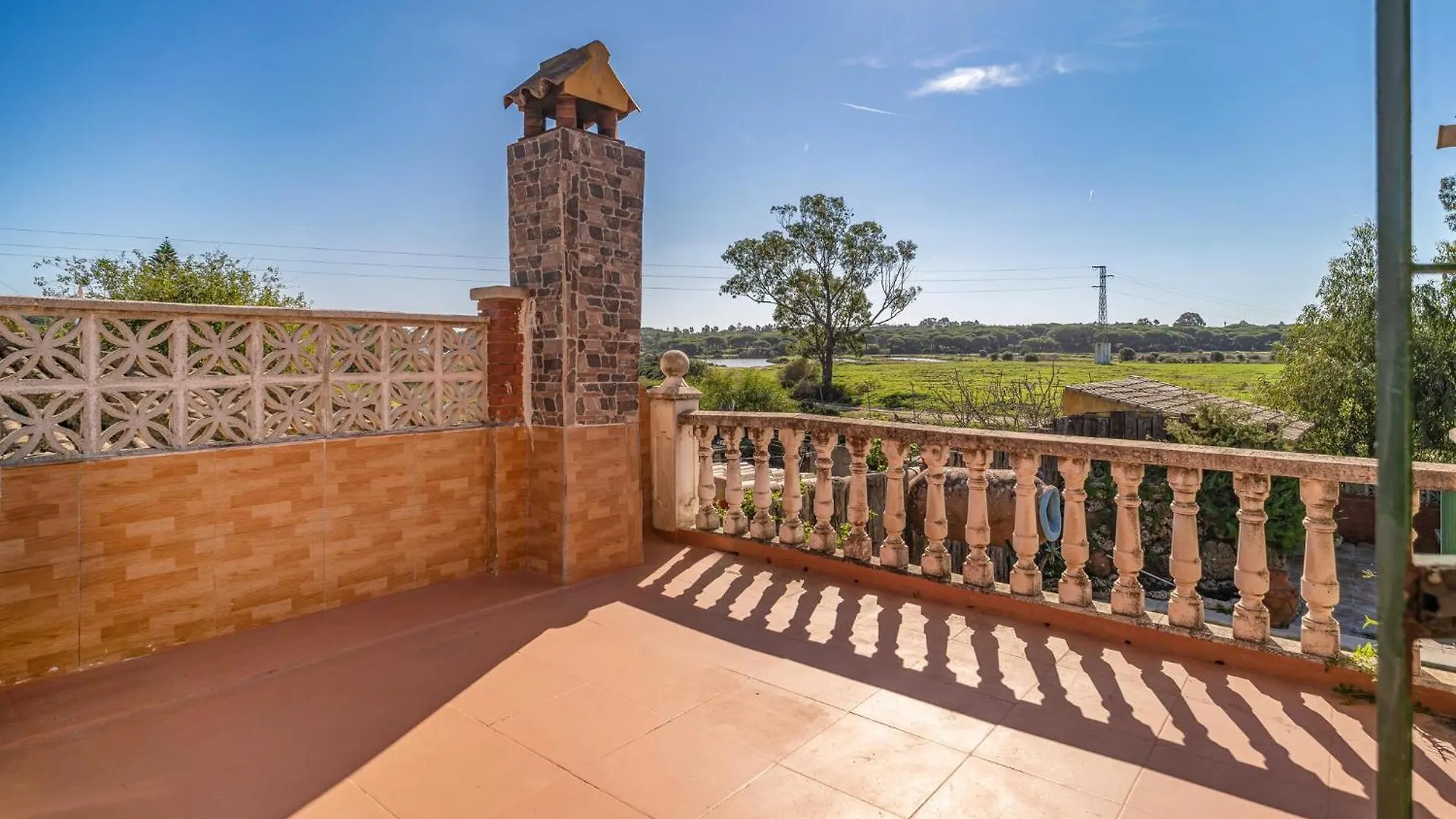 Holiday home Cozy Home In Chiclana De La Fronter With Outdoor Swimming Pool Chiclana de la Frontera