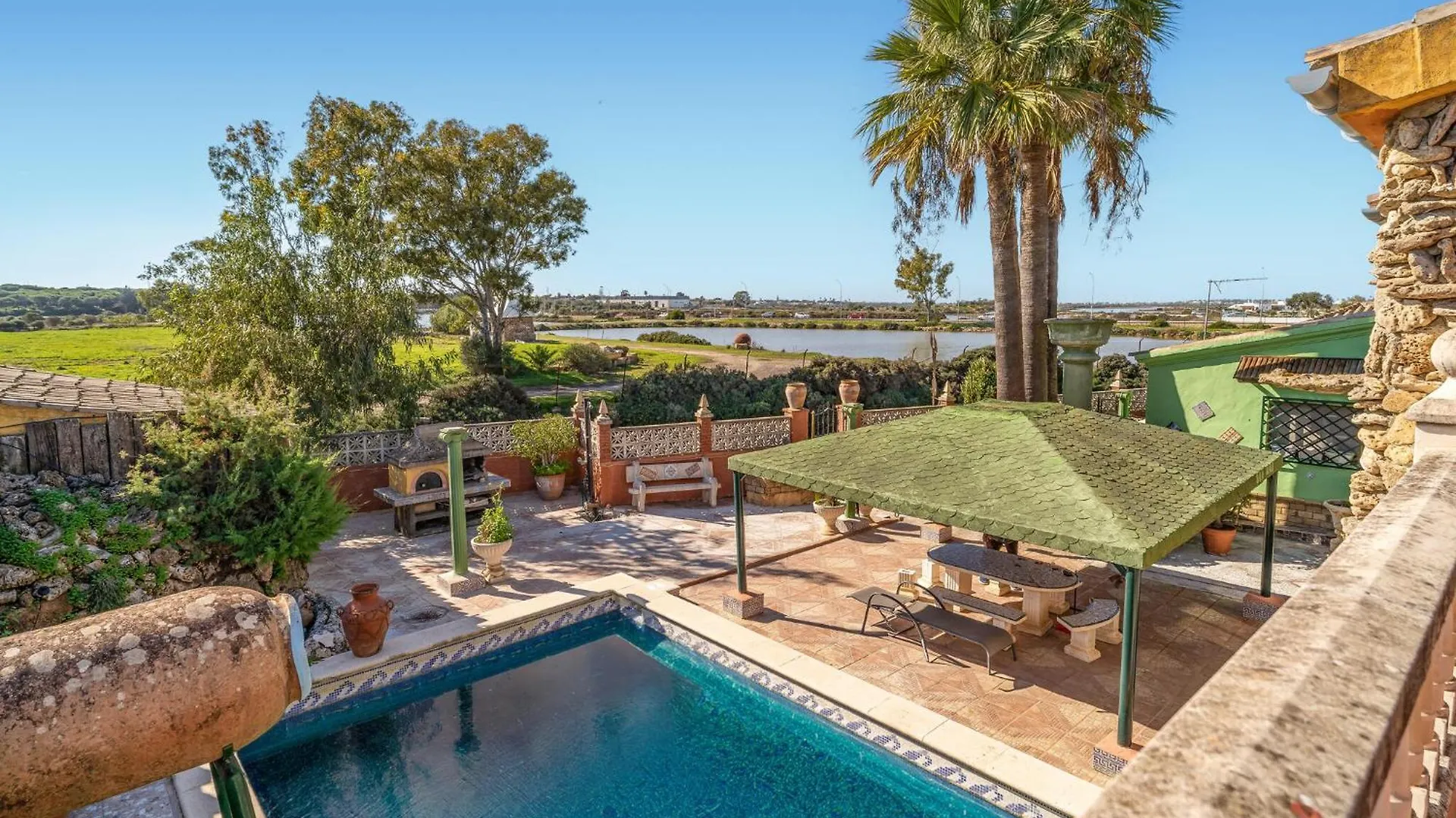 Cozy Home In Chiclana De La Fronter With Outdoor Swimming Pool Chiclana de la Frontera Holiday home